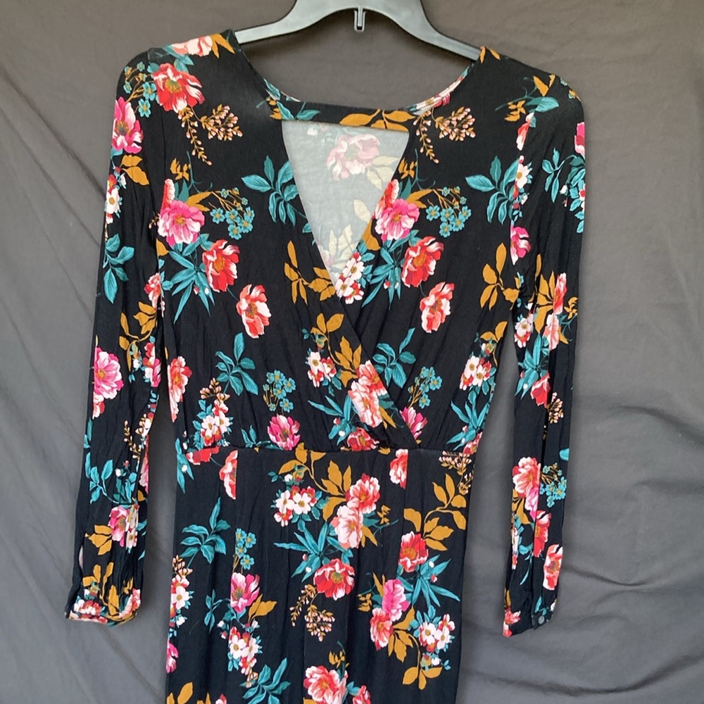 LOFT dress black with Floral Print with back cut out 6P 6 petite casual party - Picture 5 of 17